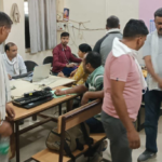एमपी के शिवपुरी में तहसीलदार के रीडर को लोकायुक्त पुलिस ने रंगे हाथों पकड़ा